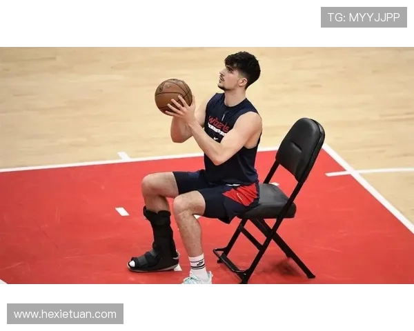 阿夫迪亚半场手感冰冷三分失准仍贡献八分三板三助攻助队稳局 阿夫迪亚半场手感冰冷三分失准仍贡献八分三板三助攻助队稳局